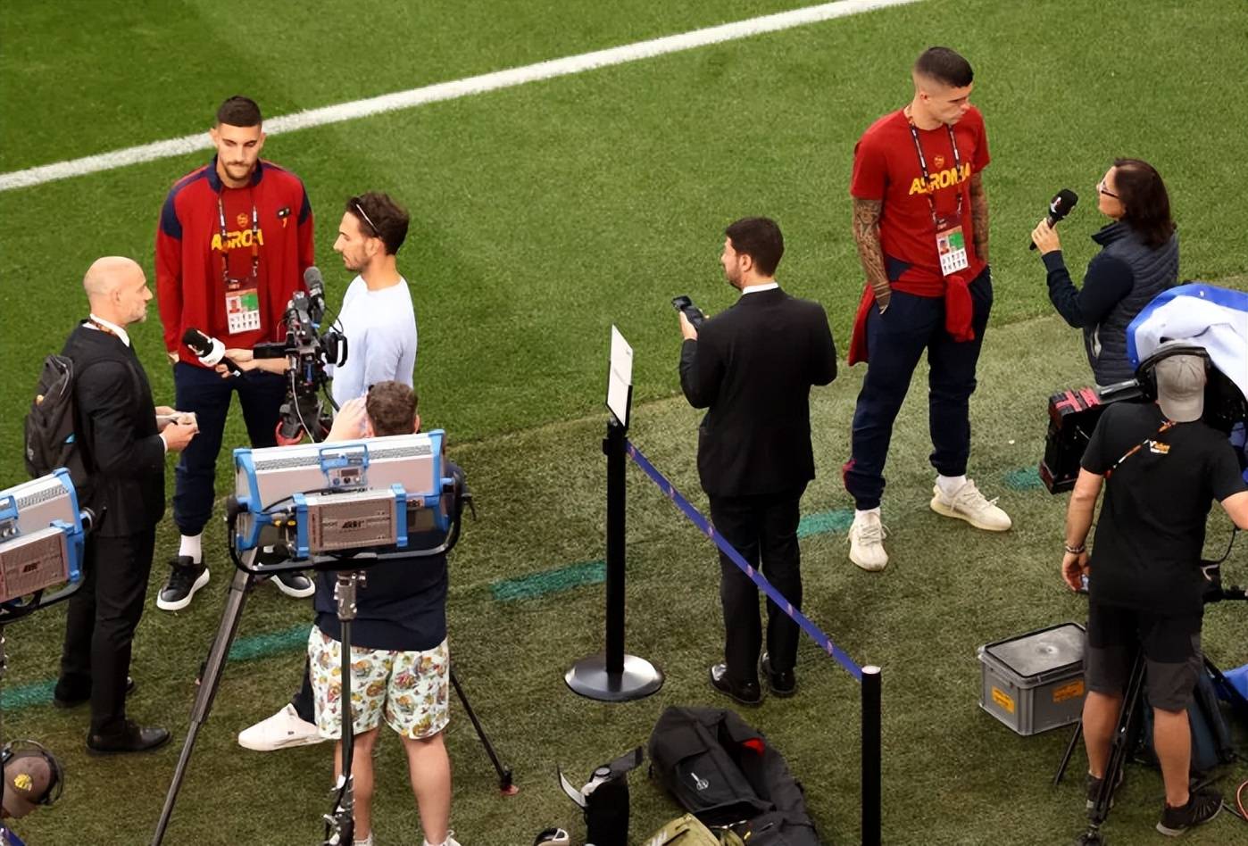 罗马发布备战花絮，集结日战术微调，CBA常规赛任务艰巨，团队化学反应显著(虽然精彩绝伦的cba总决赛已落下帷幕)